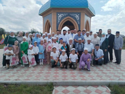 ЛЕТНИЕ ДУХОВНЫЕ КУРСЫ В ДЕРЕВНЕ ЧИЧКАНЫ ЗАВЕРШИЛИСЬ ПРАЗДНИКОМ ДЛЯ ДЕТЕЙ