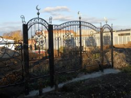 Правоверные строят мечеть