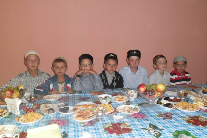 В мечети "Нуржихан" д. Полевые Бикшики прошел ифтар-маджлис