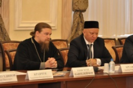 Что важнее: истина или долг перед людьми?