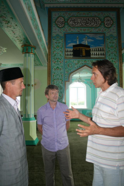 Продюсер Андрей Николаев посетил татарские села Чувашии