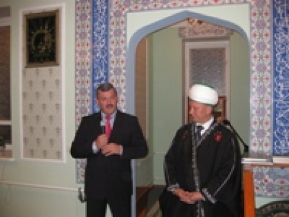 Премьер-министр Чувашской Республики посетил Соборную мечеть г. Чебоксар