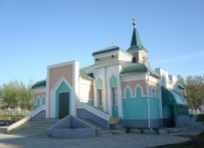 В столице Чувашии  ежедневно проходит  ифтар для несколько сот человек
