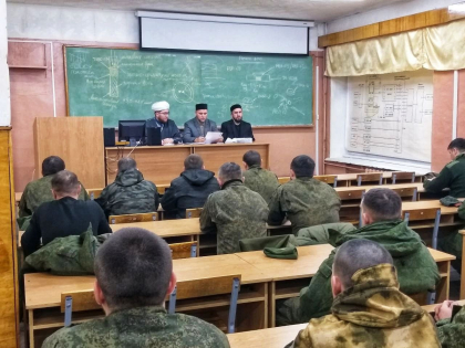 Делегация ДУМ Чувашии посетила земляков в пункте мобилизованных в Ульяновске