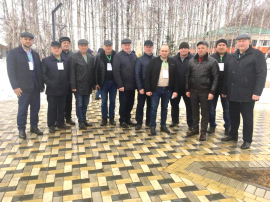 Делегация татар Чувашской Республики принимает участие во IX Всероссийском сходе предпринимателей из татарских сел