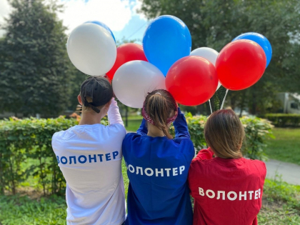 5 декабря в России отмечается День добровольца (волонтёра), установленный Указом Президента России в 2017 году.
